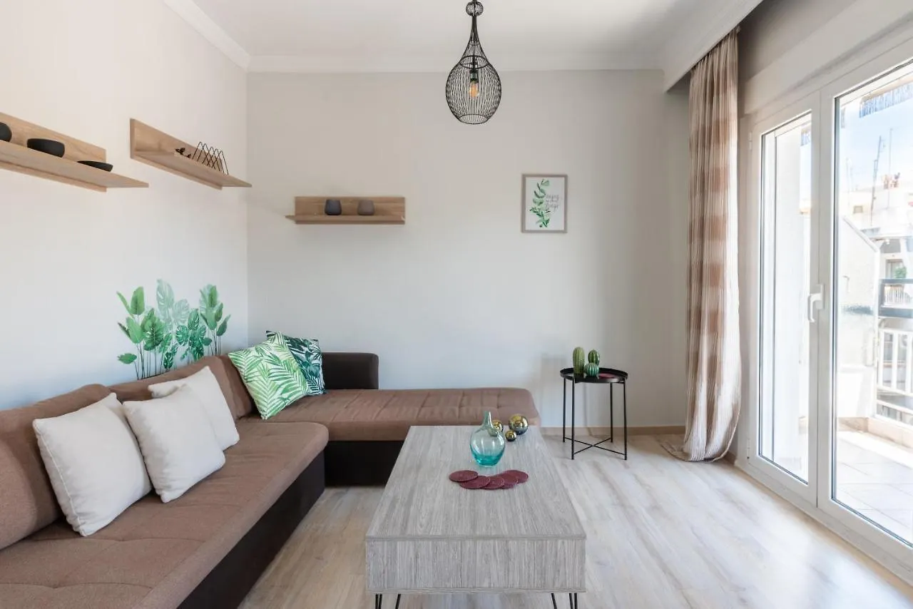 Cozy Apartment Next To City Center Tessalónica